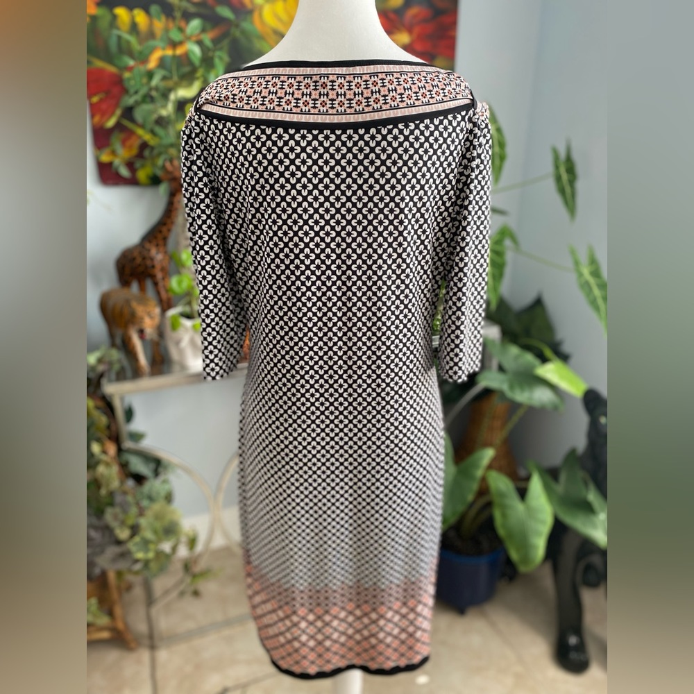 Lark & Ro midi dress off the shoulder design - Picture 4 of 8